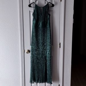 Dress / ENFOCUS STUDIO Mermaid Sequin Dress